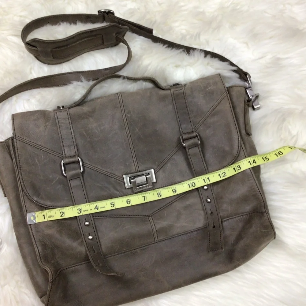 Tylie Malibu Y2K Brown Leather Laptop Messenger Bag
